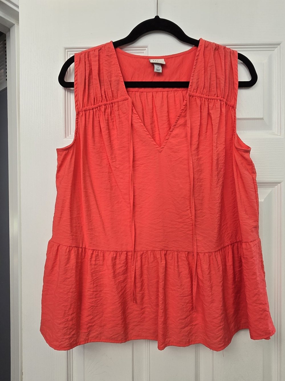 A New Day Womens L Coral Red Tiered Peplum Sleeveless Blouse V-Neck Tie Front
